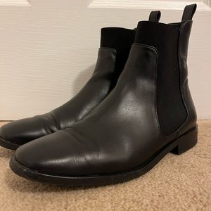 Black Everlane Boots
